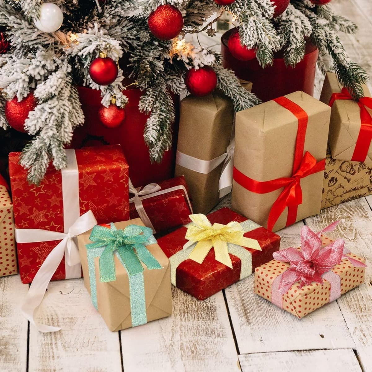 Geschenkbänder für Weihnachten
