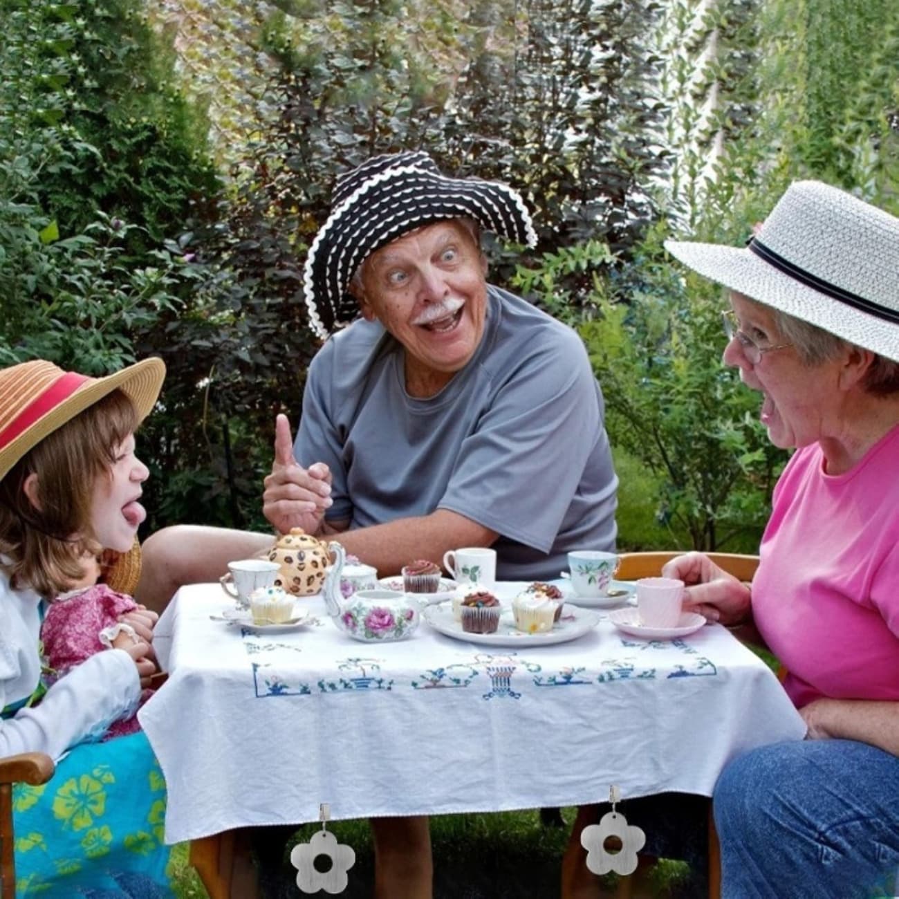 Tischdecken-Gewichte mit Blumen