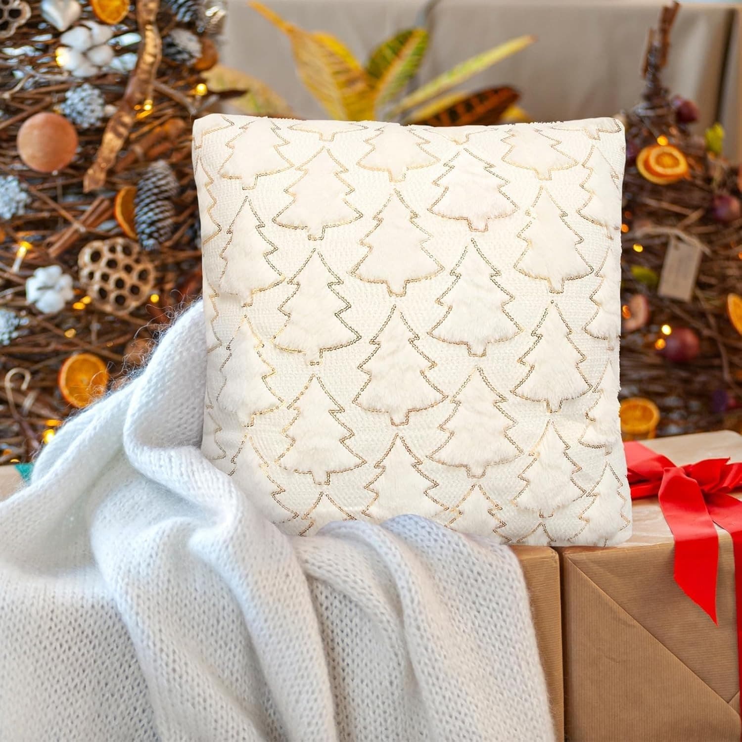 Weihnachts-Kissenbezüge mit Baummotiv