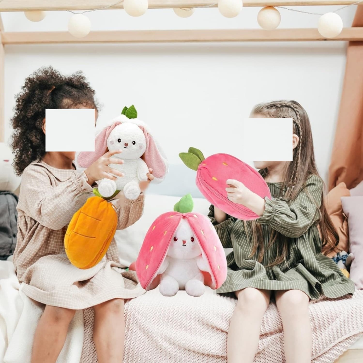 Kuscheltier Hase mit Erdbeer-Design