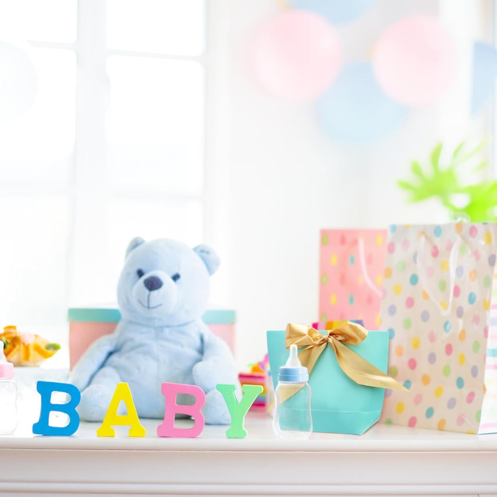Geschenktüten mit Schleifen