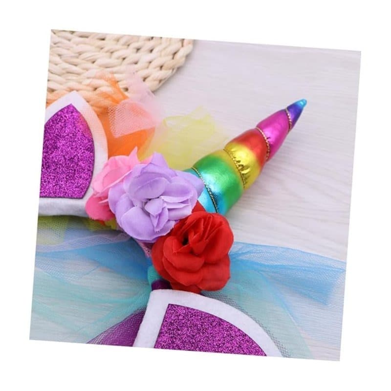 Einhorn-Kostüm mit Regenbogenrock